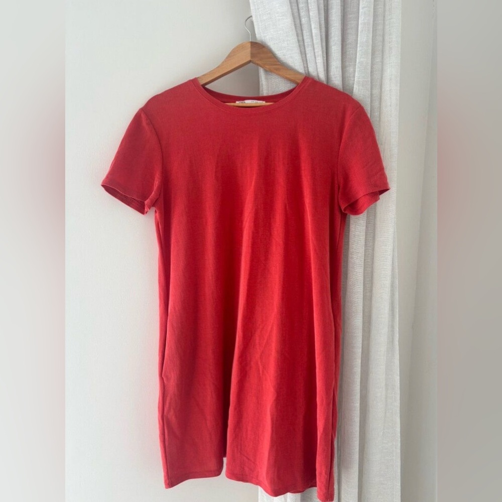 Zara red soft crewneck t-shirt dress pockets minimalist chic simple casual small